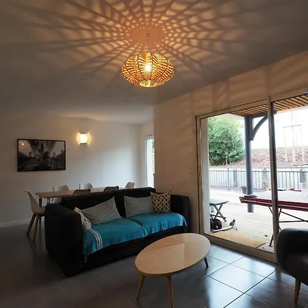 Daire Bel Proche Centre Avec Terrasse Et Parking Pour 6 Personnes A - Fr-1-474-63